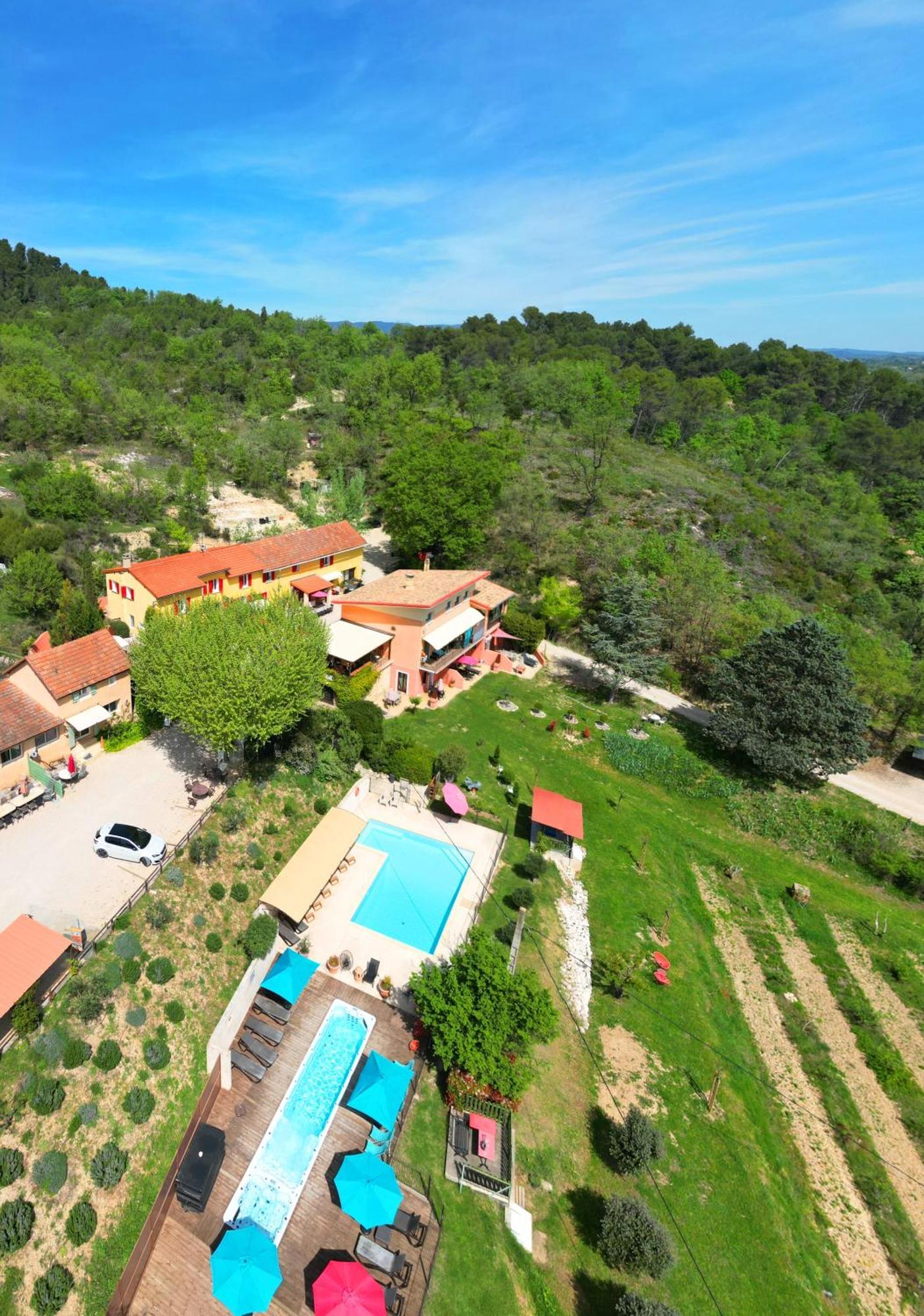 L'Oustaou Du Luberon Et Spa Villelaure Exterior foto