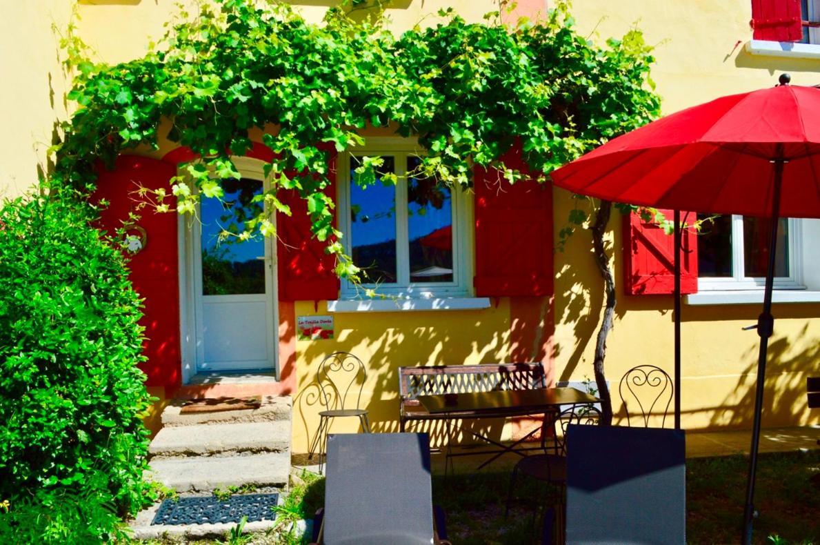 L'Oustaou Du Luberon Et Spa Villelaure Exterior foto