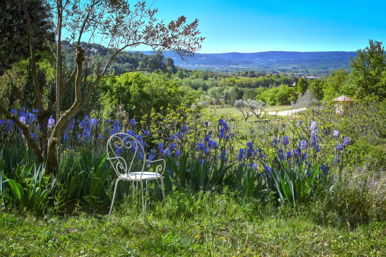 L'Oustaou Du Luberon Et Spa Villelaure Exterior foto