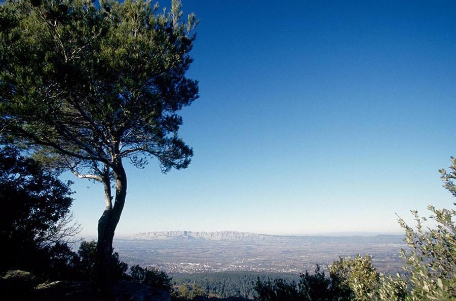 L'Oustaou Du Luberon Et Spa Villelaure Exterior foto